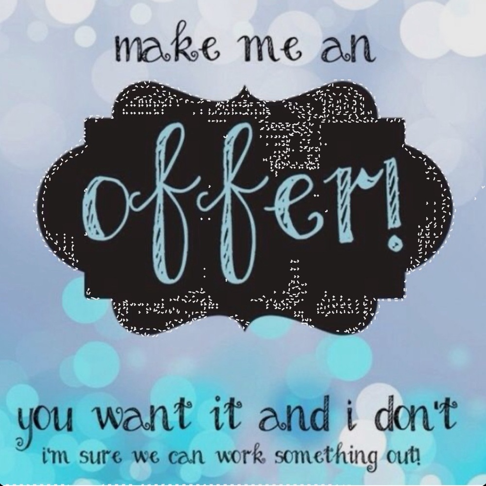 🩷taking all reasonable offers🩷